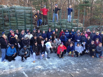2362924 Unload Trees for the tree lot